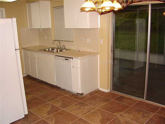 5th image of 6243 Staunton Dr