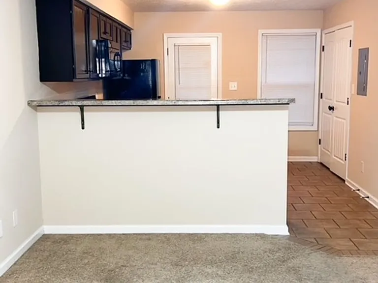 685 Oliver Loop #D — Photo 13