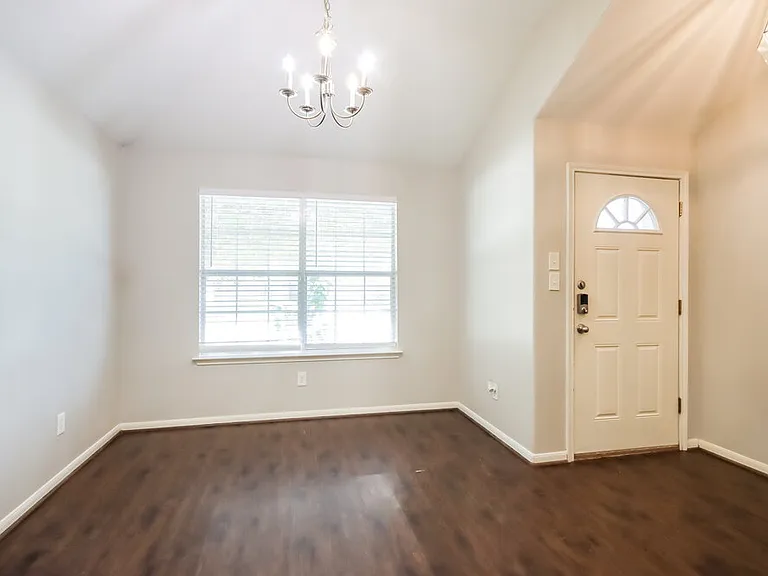 12002 Green Butte Ct — Photo 5