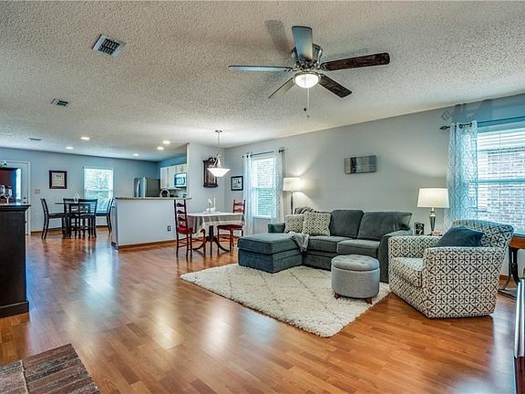5th image of 4515 Willow Way Dr