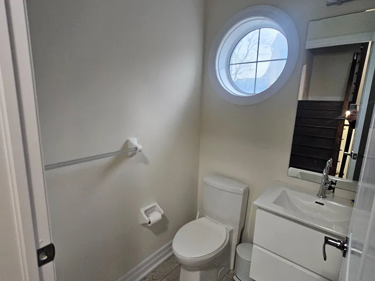 29 Amherst Cir — Photo 13