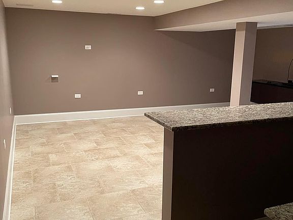 5th image of 1010 Casa Dr