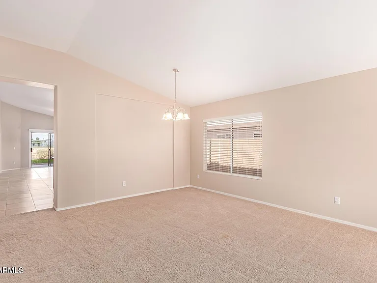 3570 S Moccasin Trl — Photo 4