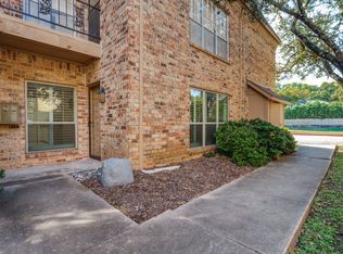 4409 Bellaire Dr S APT 113, Fort Worth, TX 76109