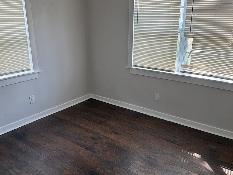 2100 Patch St — Photo 7