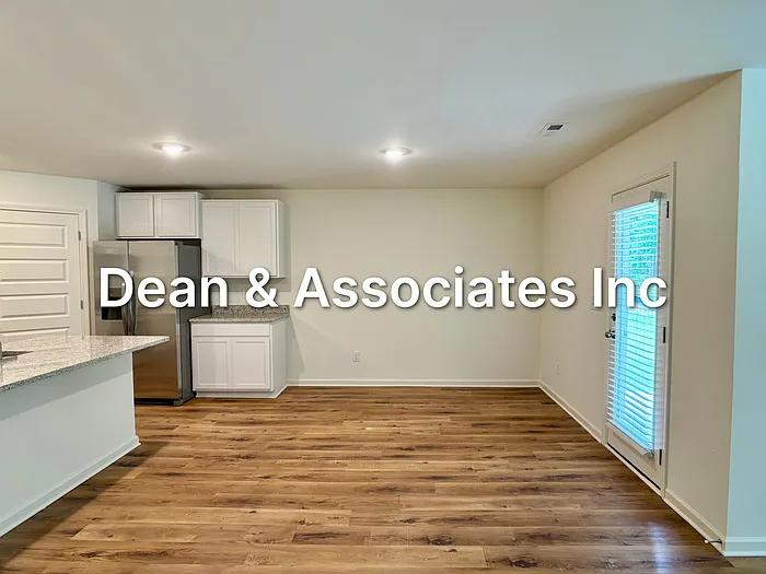 261 Willoughby Rd — Photo 6
