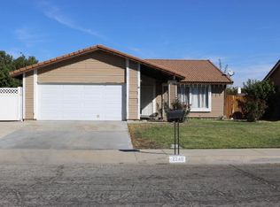 2249 W Avenue K10, Lancaster, CA 93536