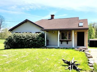 212 Woodmont Rd, Johnstown, PA 15905