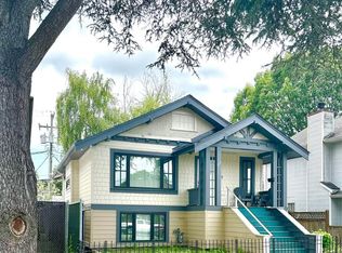 2836 W 8th Ave #1, Vancouver, BC V6K2B9