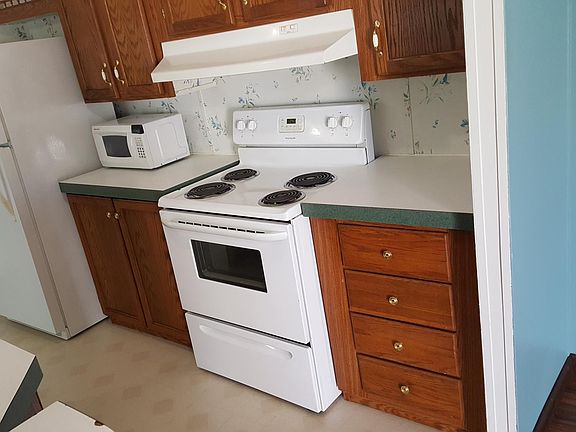 Kitchen stove
