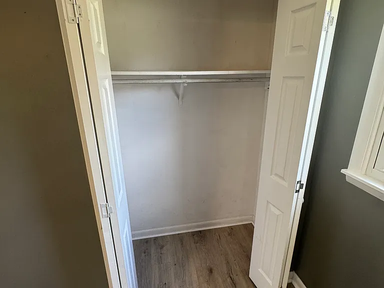 503 Center Dr — Photo 8