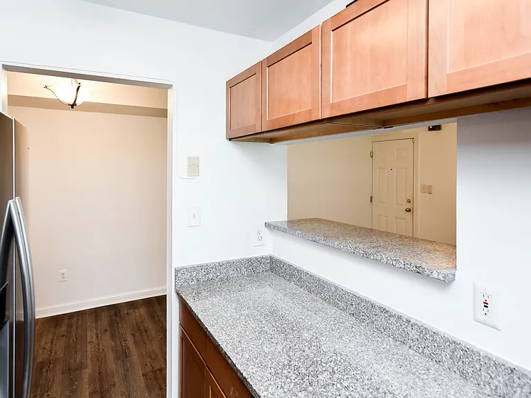 713 Brandywine St SE #B2 — Photo 22