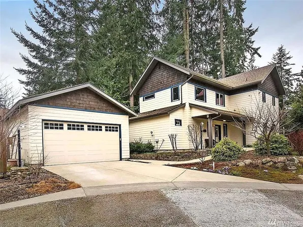 429 N Fish Singer Pl, Shoreline, WA 98133