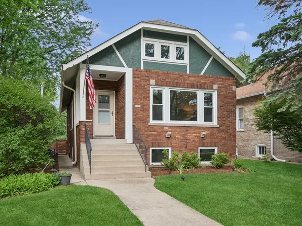 2100 Forestview Rd, Evanston, IL 60201