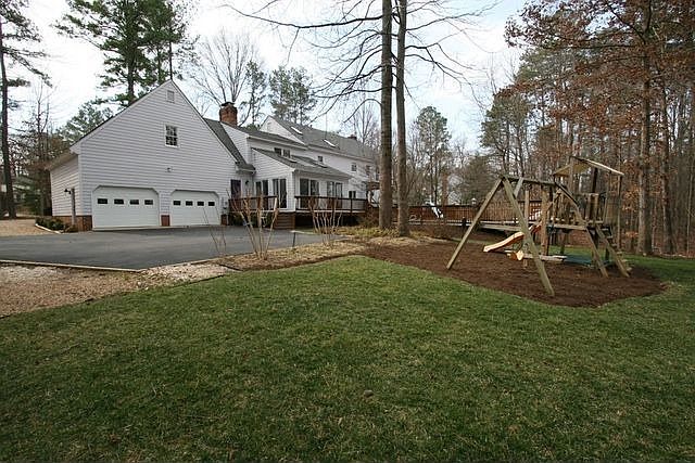 2nd image of 21 W Runswick Dr