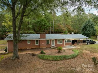 636 Maple Creek Rd, Rutherfordton, NC 28139