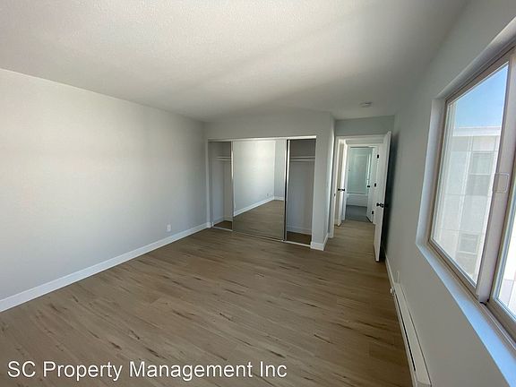 5th image of 1240 Holly St #7