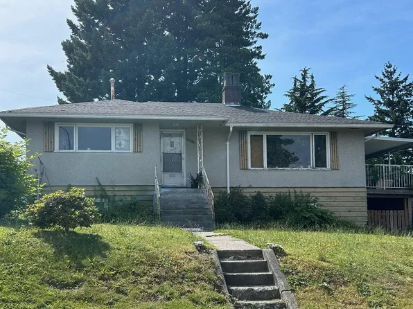 5017 Pioneer Ave, Burnaby, BC V5G 3J5