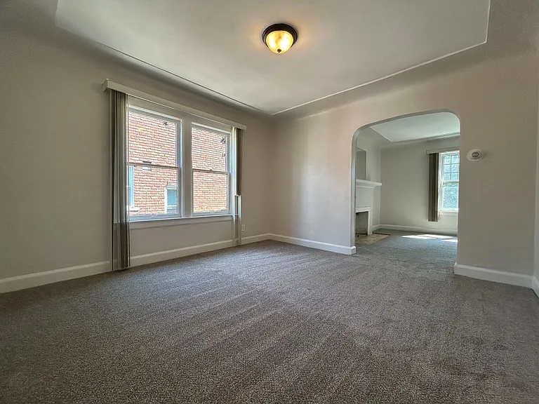 20445 Stratford Rd — Photo 5