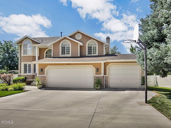 3rd image of 2057 Ryan Cir