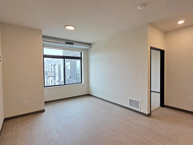 Latitude44 — Photo 45