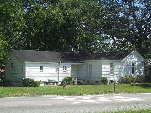 1st image of 818 N Herman St