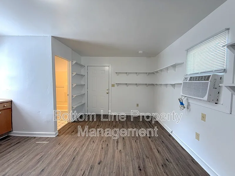 1 bed, 1.0 bath, 800 sqft, $1,395 — Photo 3