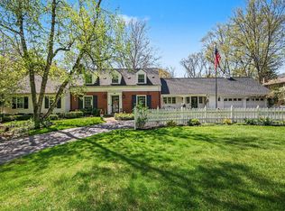 2335 Breton Rd SE, Grand Rapids, MI 49546