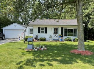 2904 Herman Rd, Manitowoc, WI 54220