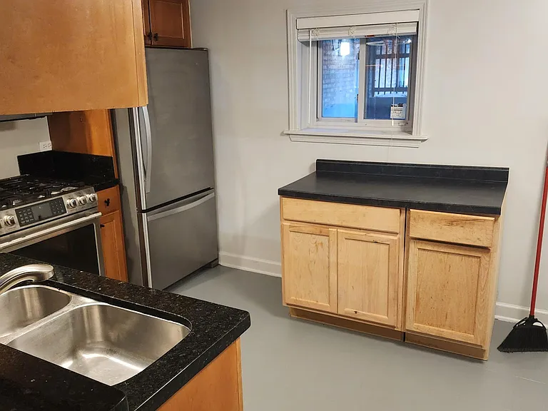 3920 W Cortland St #G — Photo 28