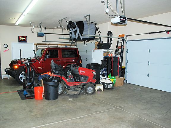 3 Car Garage