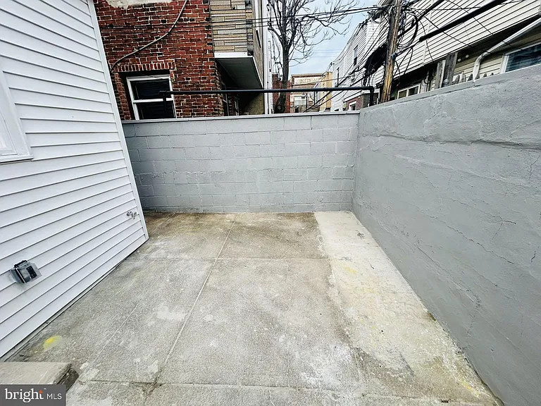 2013 S Bouvier St — Photo 16