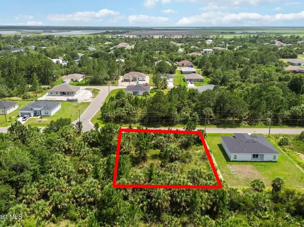 149 Lamarque St SW, Palm Bay, FL 32908