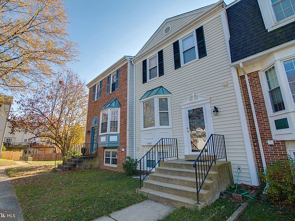 3rd image of 13423 Elevation Ln