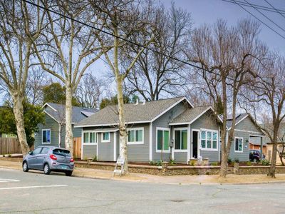 330 4th St, Roseville, CA, 95678