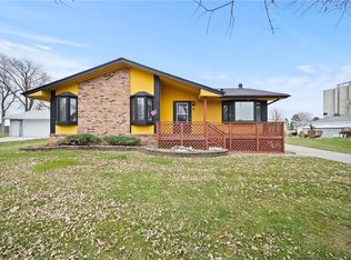 301 Lincoln St NE, Bondurant, IA 50035