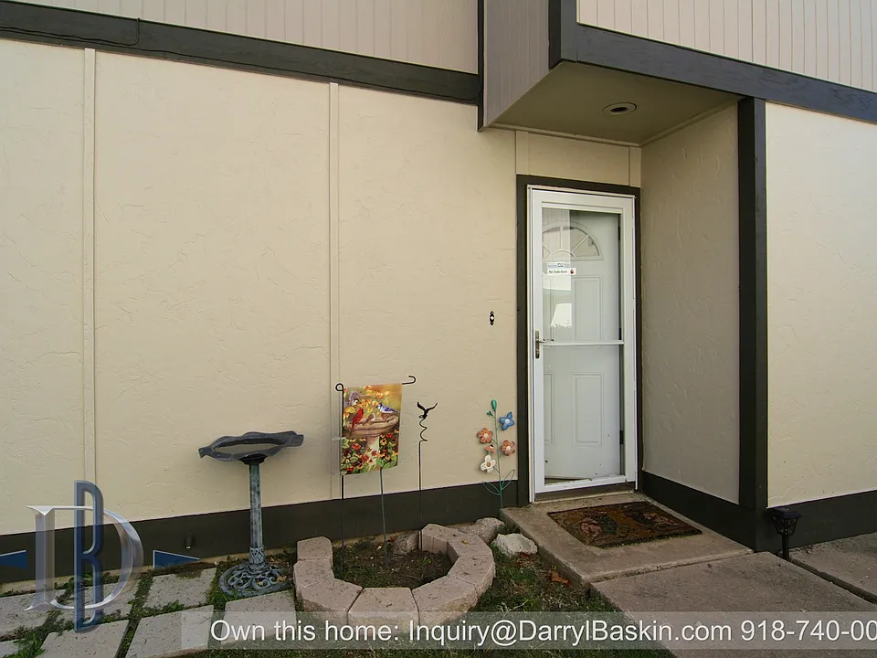Enterance Door