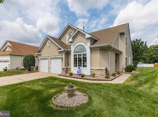 47 Ridgway Dr, Bordentown, NJ 08505