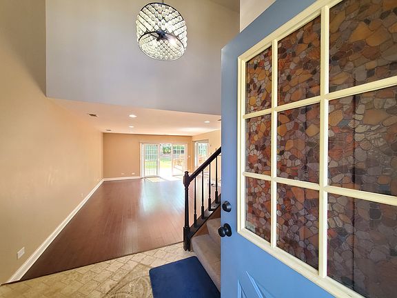 3rd image of 4904 Turnberry Dr