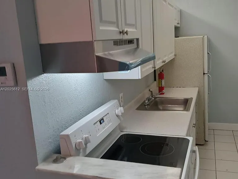 1251 NE 108th St #612 — Photo 5