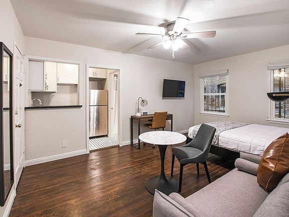 4th image of 750 S Normandie Ave APT 203