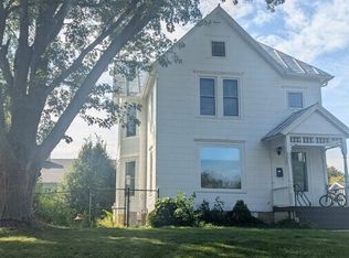 122 North St, Sun Prairie, WI 53590