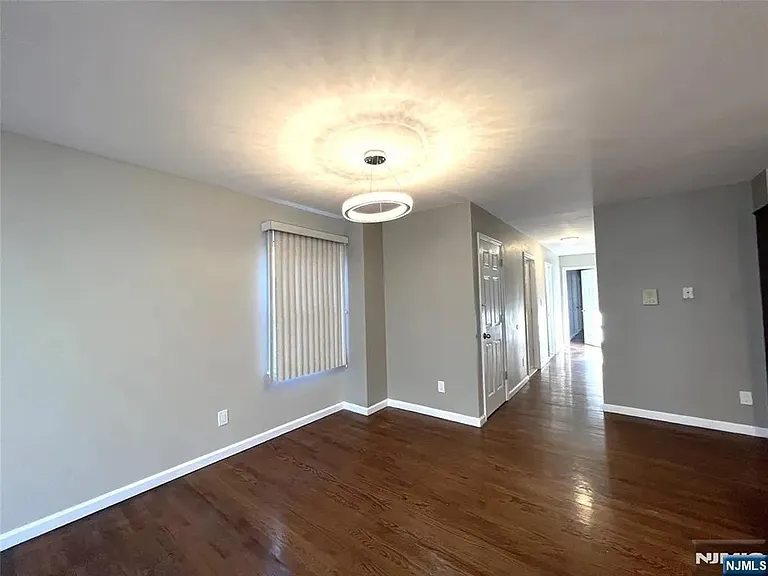 25 Wallis Ave #2 — Photo 3