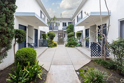 3648 Westwood Blvd Photo 1