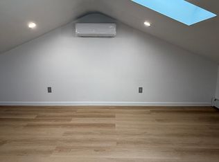 (Undisclosed Address), Flushing, NY 11367