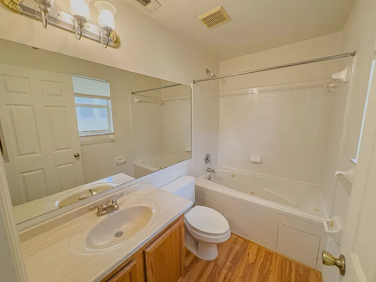 4415 SW 34th St #508 — Photo 19
