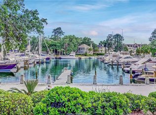 11 Sailwing Ln, Hilton Head Island, SC 29926