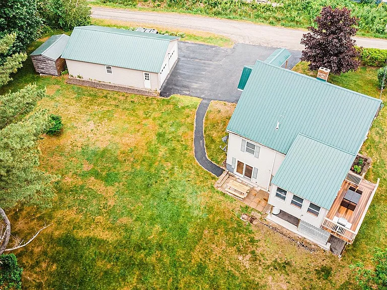 38 Heron Cove Ln — Photo 3