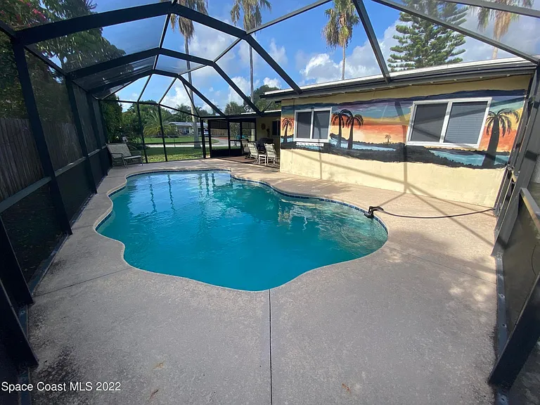 8800 Sea Shell Ln — Photo 13