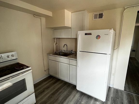 3rd image of 2216 Merner Ave APT 1